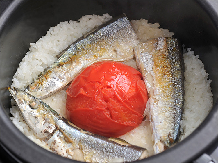 トマトの炊き込みご飯のイメージ