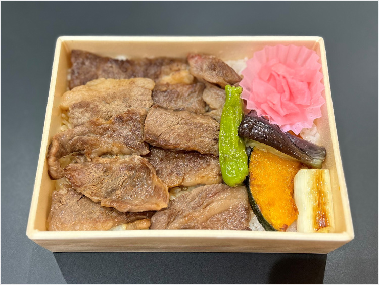 <浅草今半>銘柄牛カルビ焼重