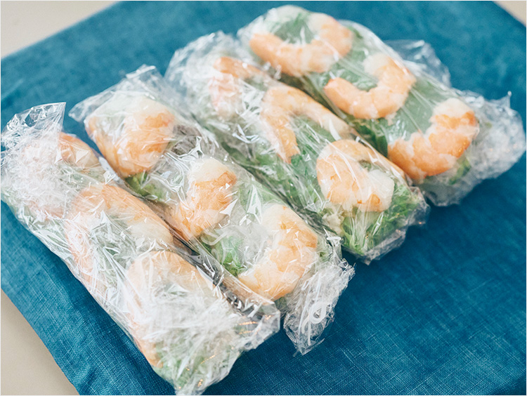 ラップで包んだ生春巻き