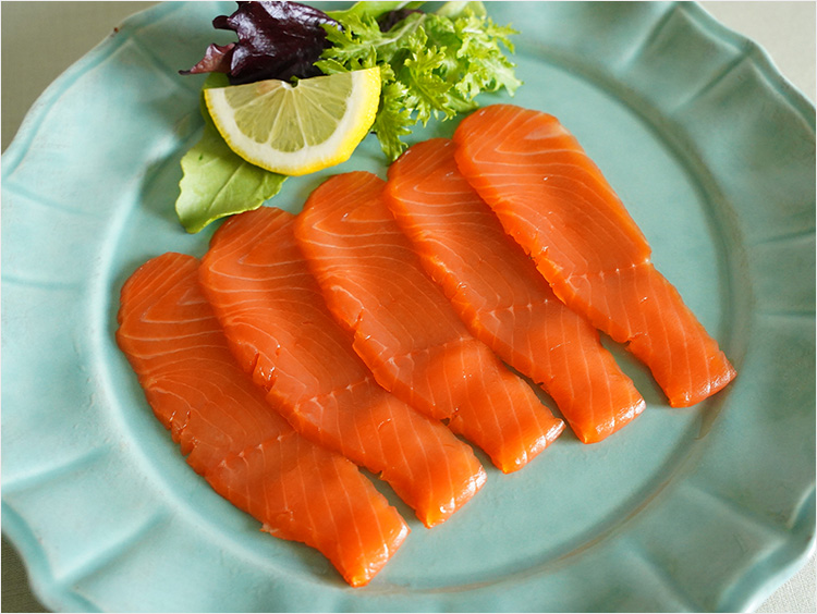 <Salmon Shop UOSEI>手切りスモークサーモントラウト