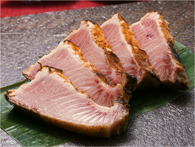 <逸味潮屋>天然能登寒ぶりのたたき