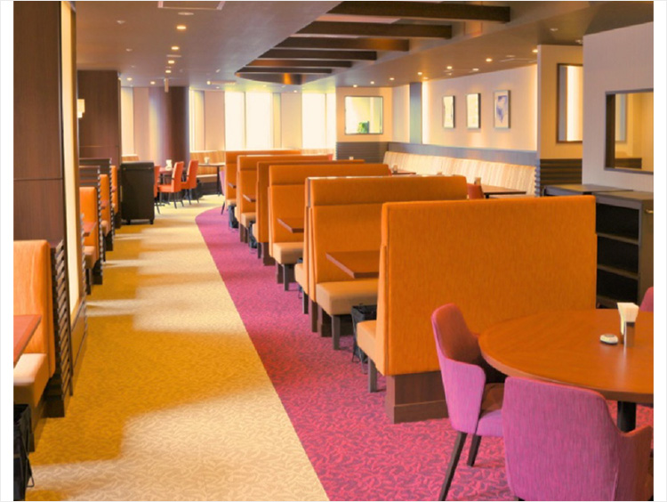 カフェ＆レストラン　ランドマーク の店内