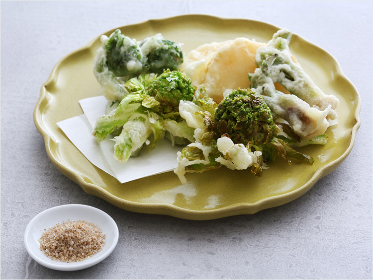 山菜天ぷら出来上がりイメージ
